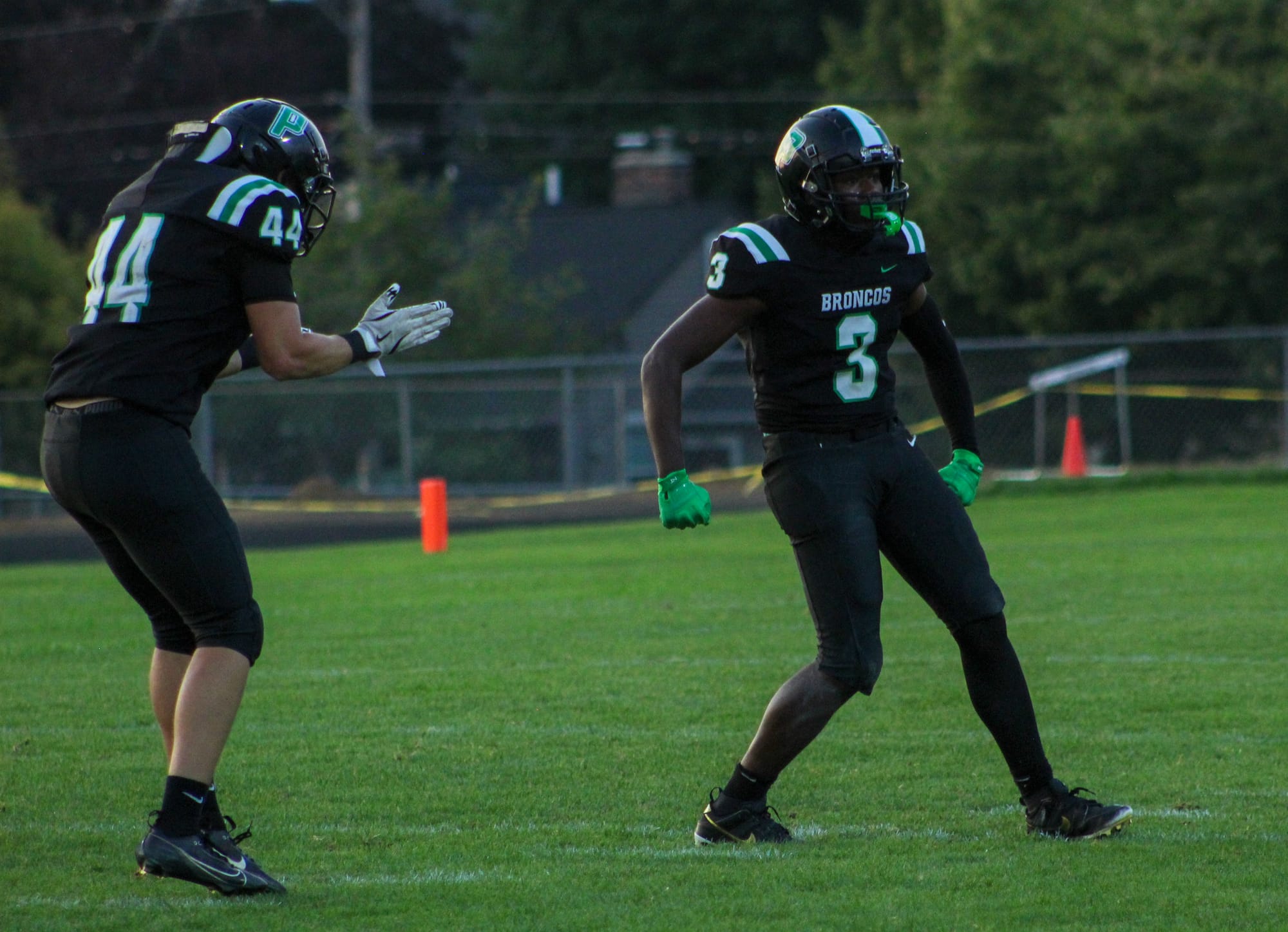Parkrose football rolls to first season-opening win since 2014 with 32-12 victory