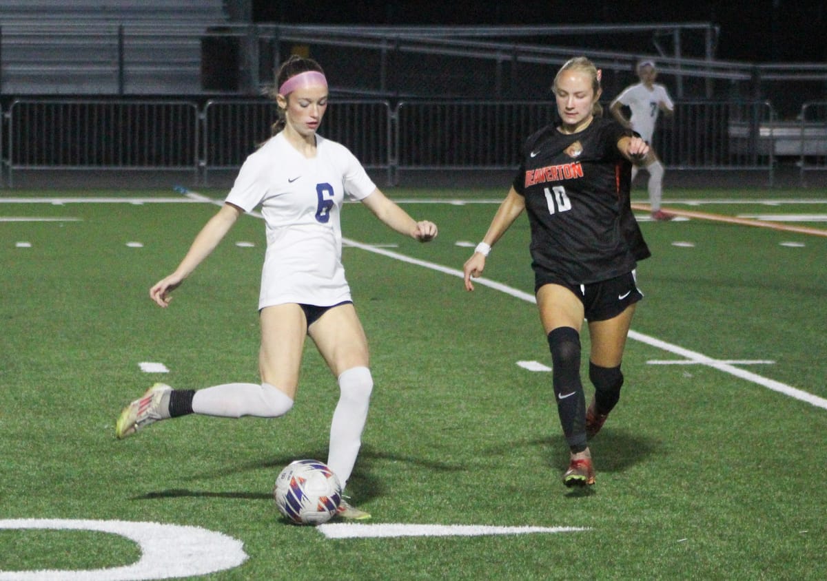 Rose City Roundup: Benson volleyball back in the win column; Central Catholic boys soccer on win streak