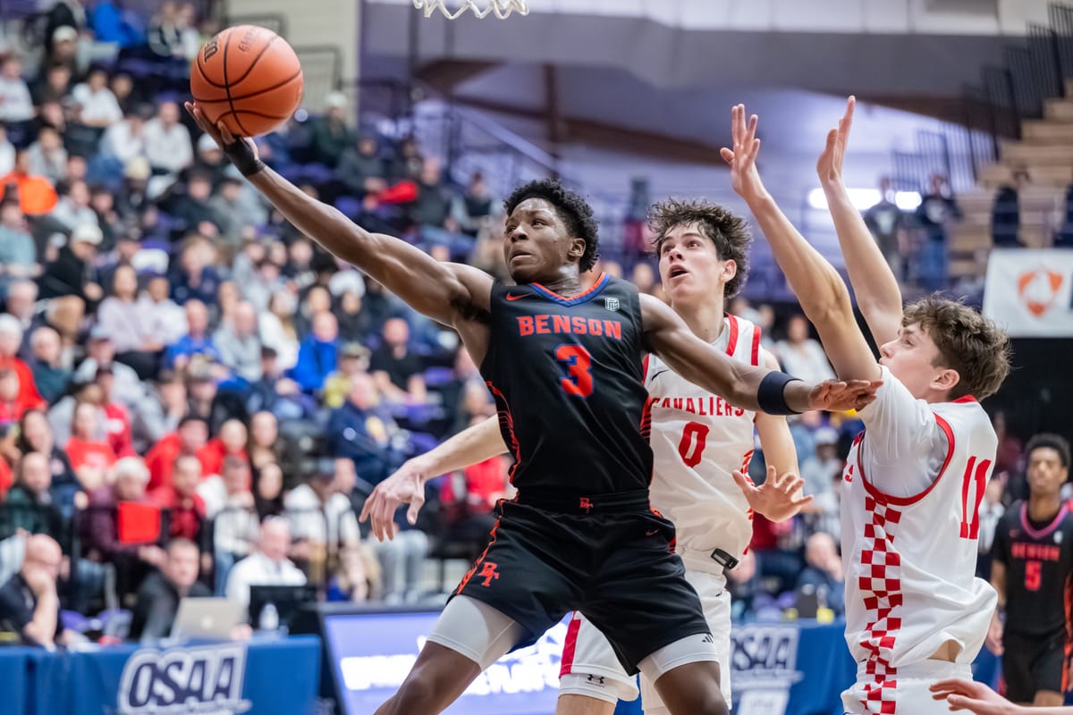 No. 17 Benson boys basketball is still dancing after surviving No. 8 Clackamas' punches